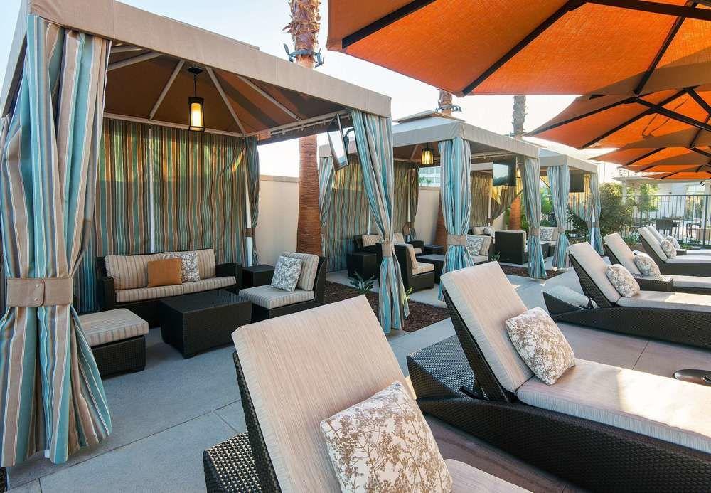 Courtyard By Marriott Irvine Spectrum Exteriör bild