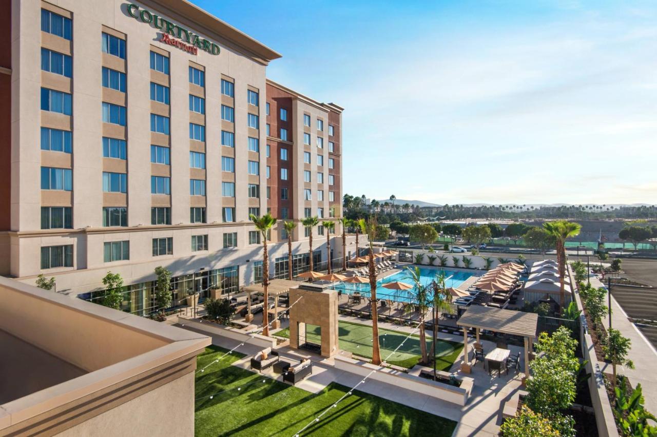 Courtyard By Marriott Irvine Spectrum Exteriör bild